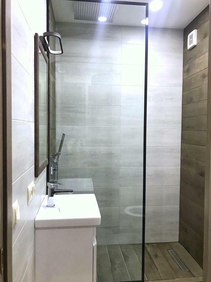Luxury 4-Bedroom Apartment In The Center Tbilisi Exterior foto