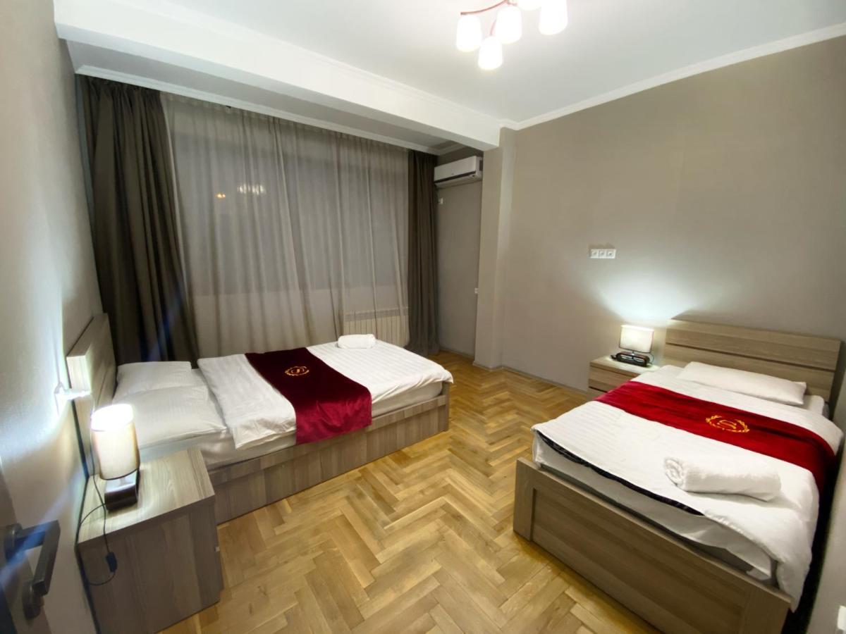 Luxury 4-Bedroom Apartment In The Center Tbilisi Exterior foto